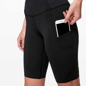 NWT Lululemon Fast And Free Short 10" (Black, 6)